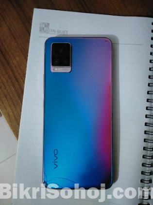 Vivo V20
